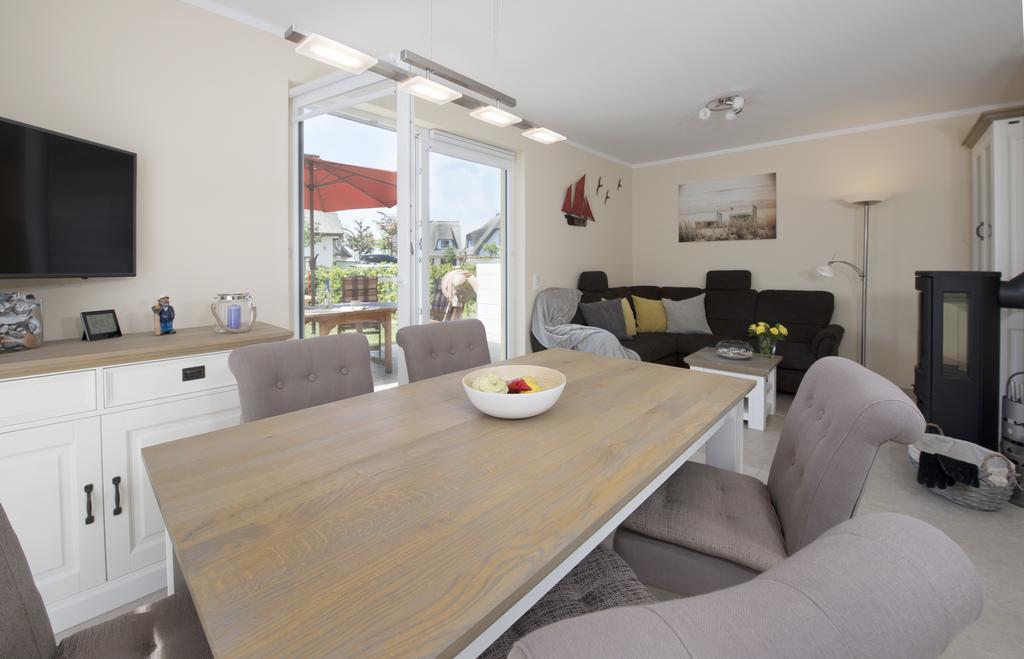 Ferienhaus Kuestensegler Breege Extérieur photo